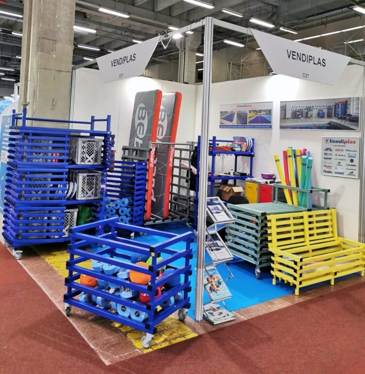 crates